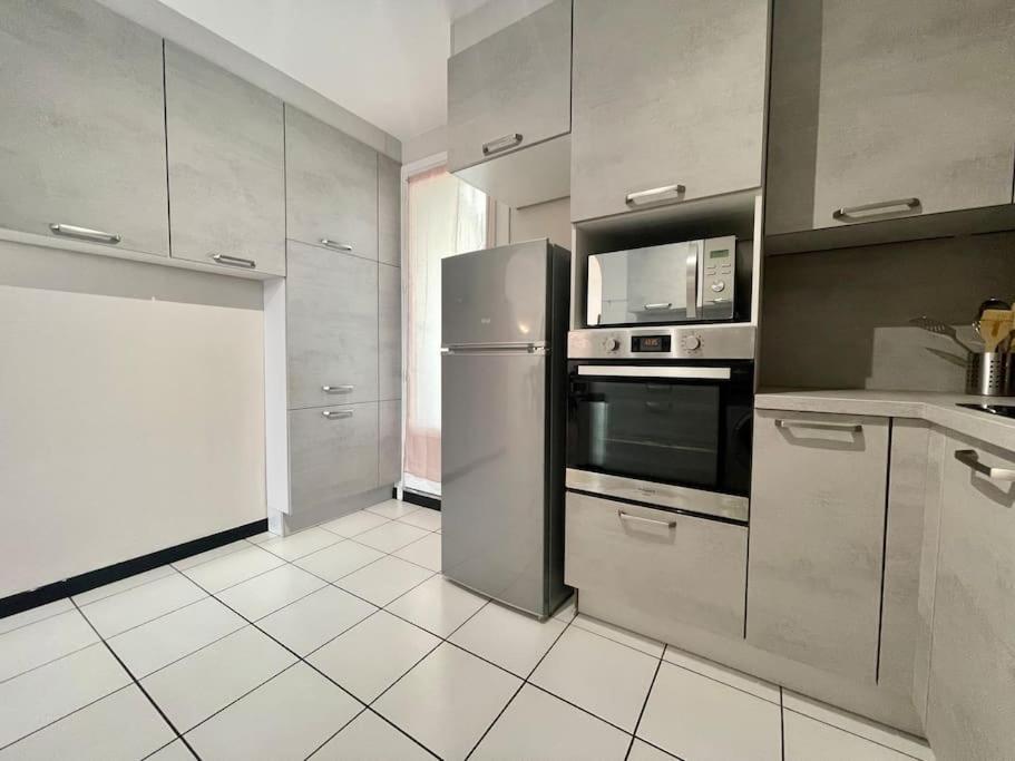 Duplex 70M2 - Vue Cite Medievale - Parking Gratuit Carcassone Exterior photo