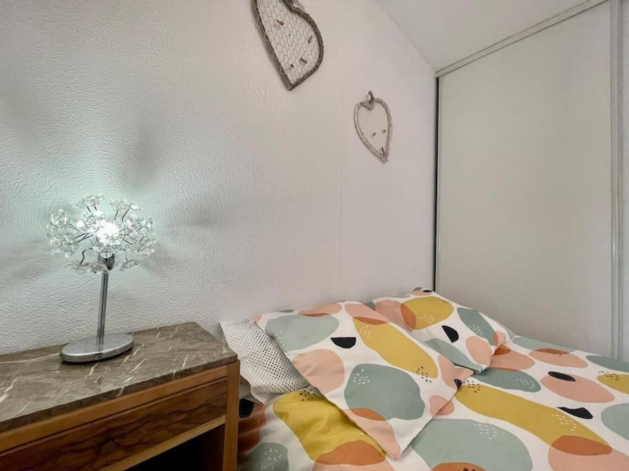 Duplex 70M2 - Vue Cite Medievale - Parking Gratuit Carcassone Exterior photo