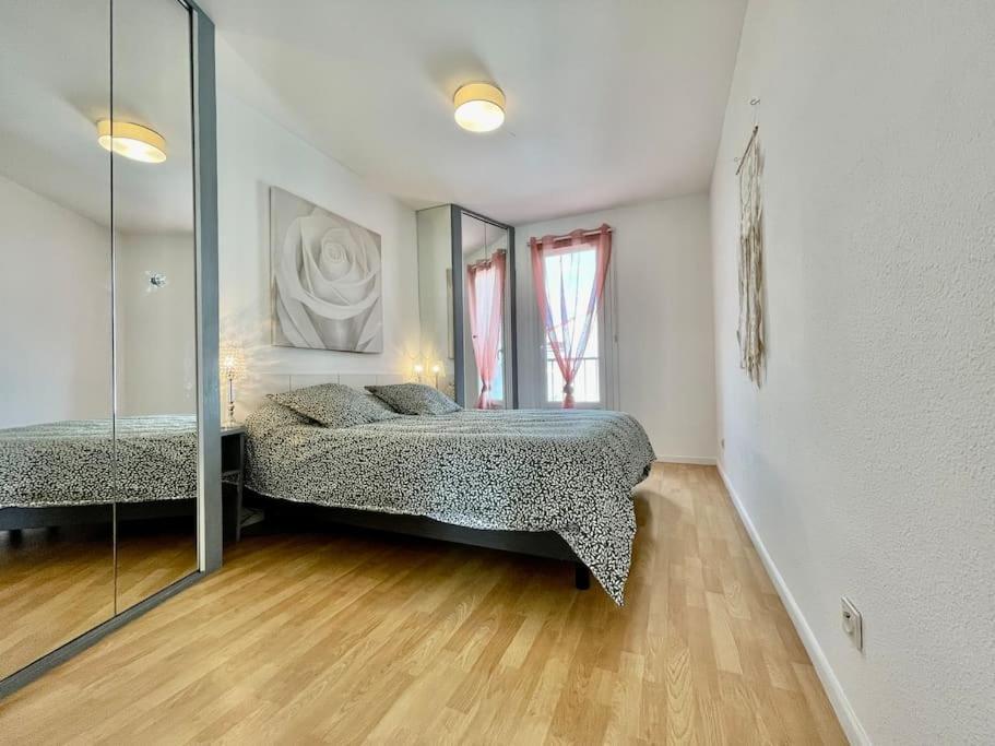 Duplex 70M2 - Vue Cite Medievale - Parking Gratuit Carcassone Exterior photo
